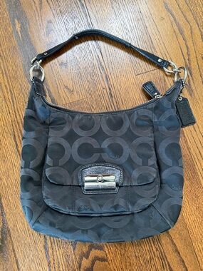 B40 Coach Women’s Black Signature C Hobo Shoulder Bag with Silver Hardware